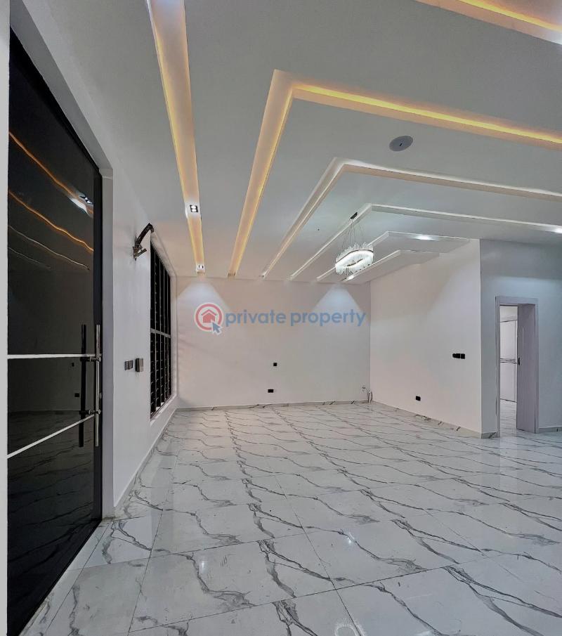 4 bedroom Detached Duplex For Sale Secure Estate At 2nd Tollgate Lekki Along Lekki Expressway Lagos - 4