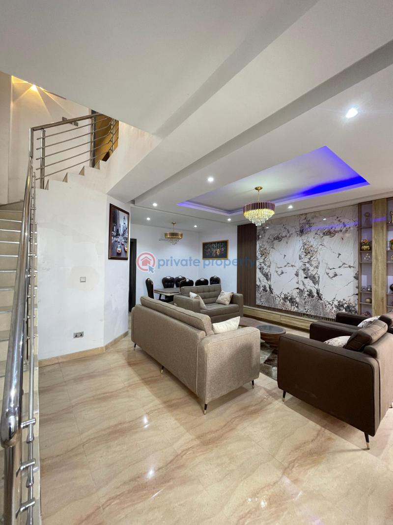 4 bedroom Maisonette For Sale Surulere Lagos - 3