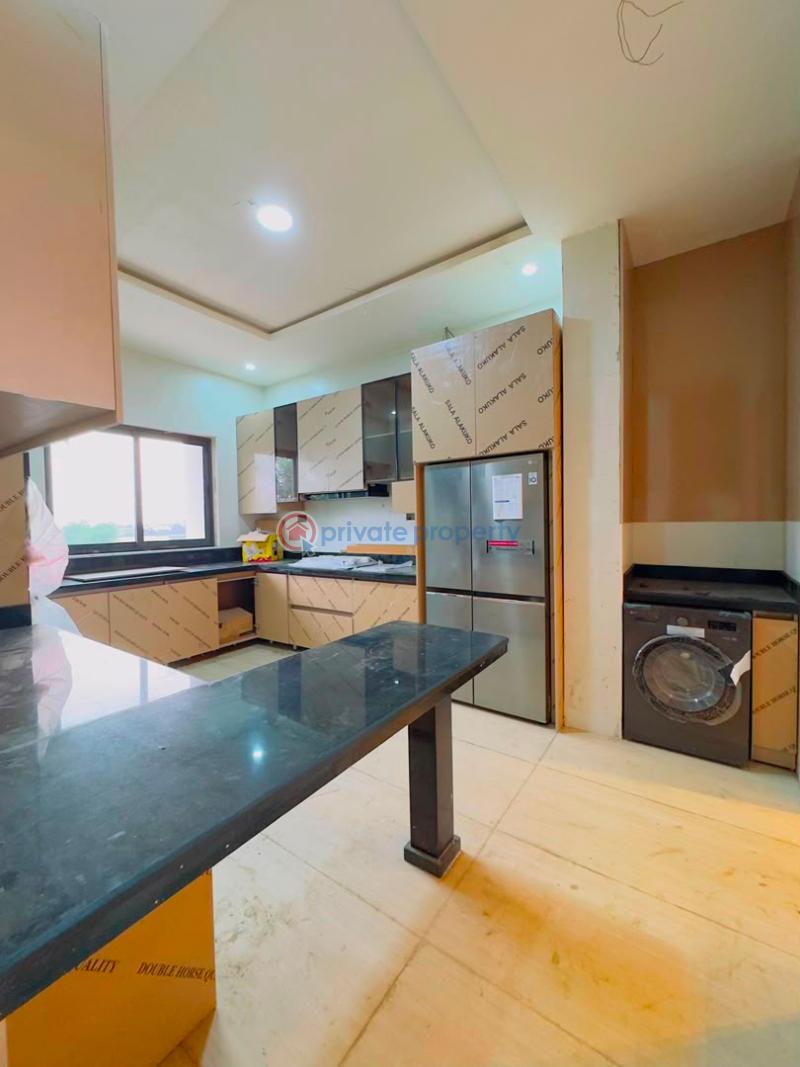 4 bedroom Flat & Apartment For Sale Shonibare Estate Maryland Lagos - 3