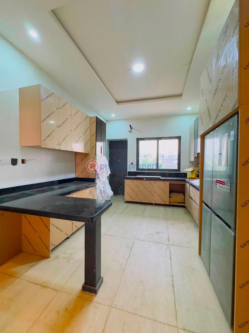 4 bedroom Maisonette For Sale Maryland Lagos - 11