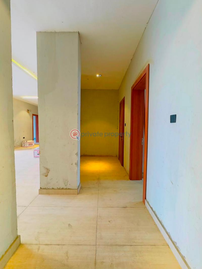 4 bedroom Flat & Apartment For Sale Shonibare Estate Maryland Lagos - 7