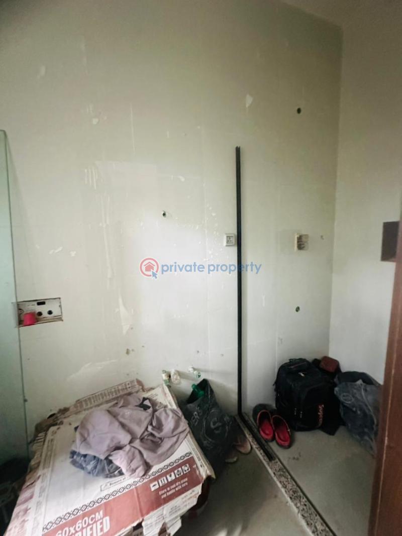 4 bedroom Block Of Flats For Sale Maryland Lagos - 11