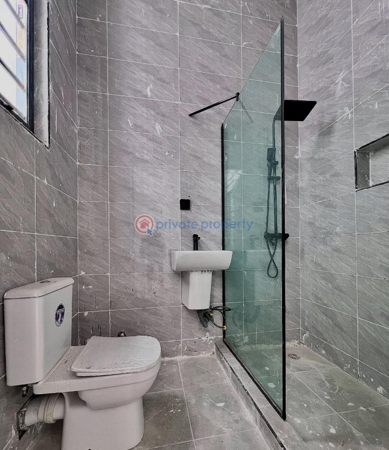 4 bedroom Semi detached Duplex For Sale Secure Estate At Ikota Kekki Ikota Lekki Lagos - 11