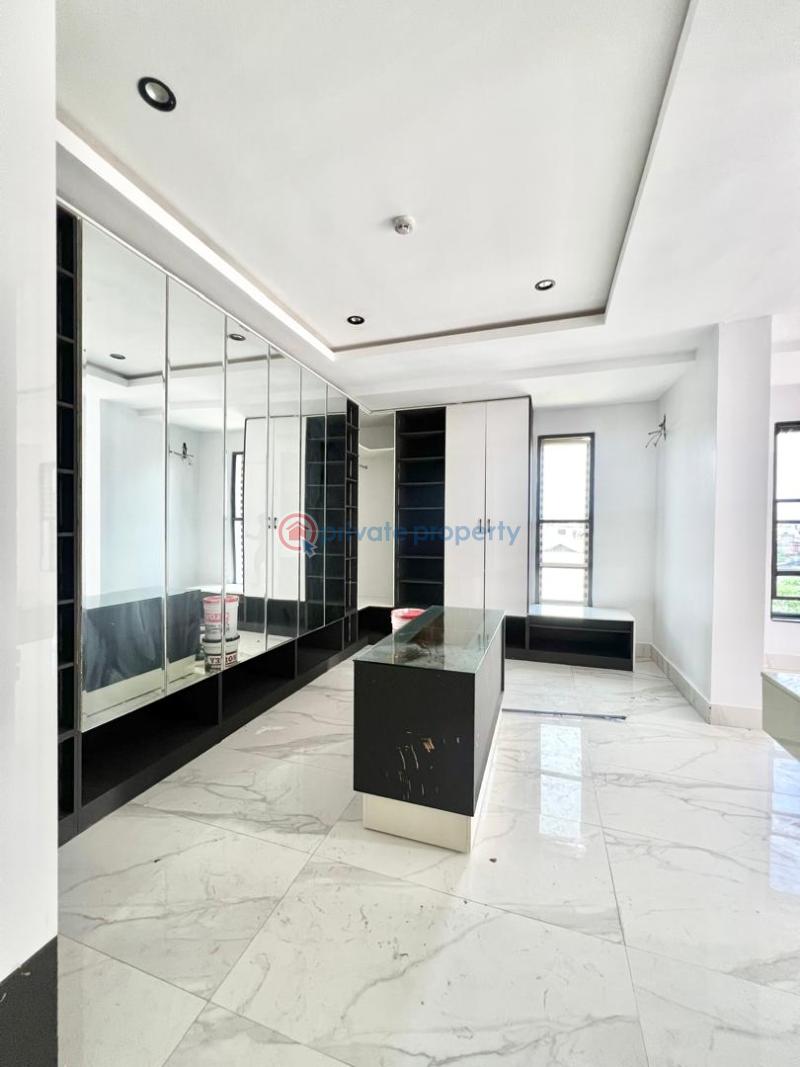 4 bedroom Semi detached Duplex For Rent Ikota Lekki Lagos - 4