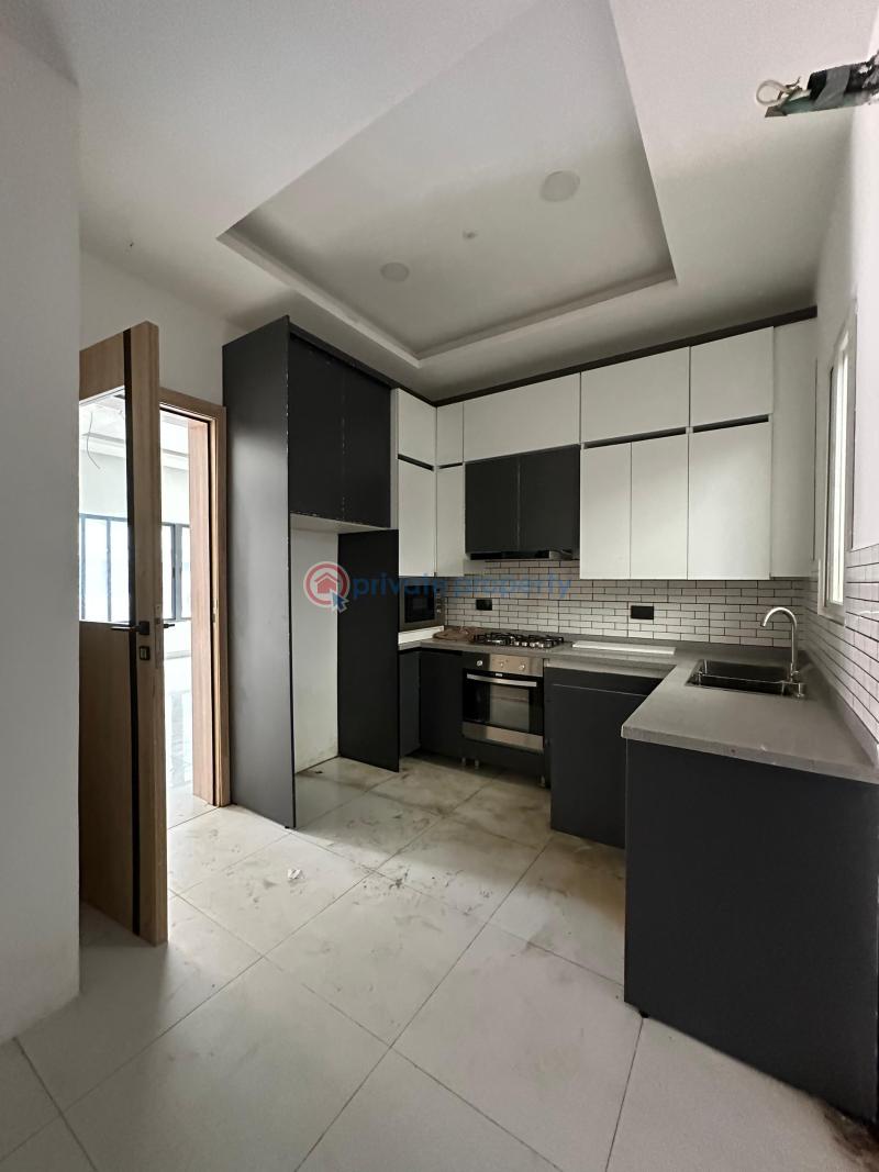 4 bedroom Semi detached Duplex For Sale Lekki Phase 1 Lagos - 5