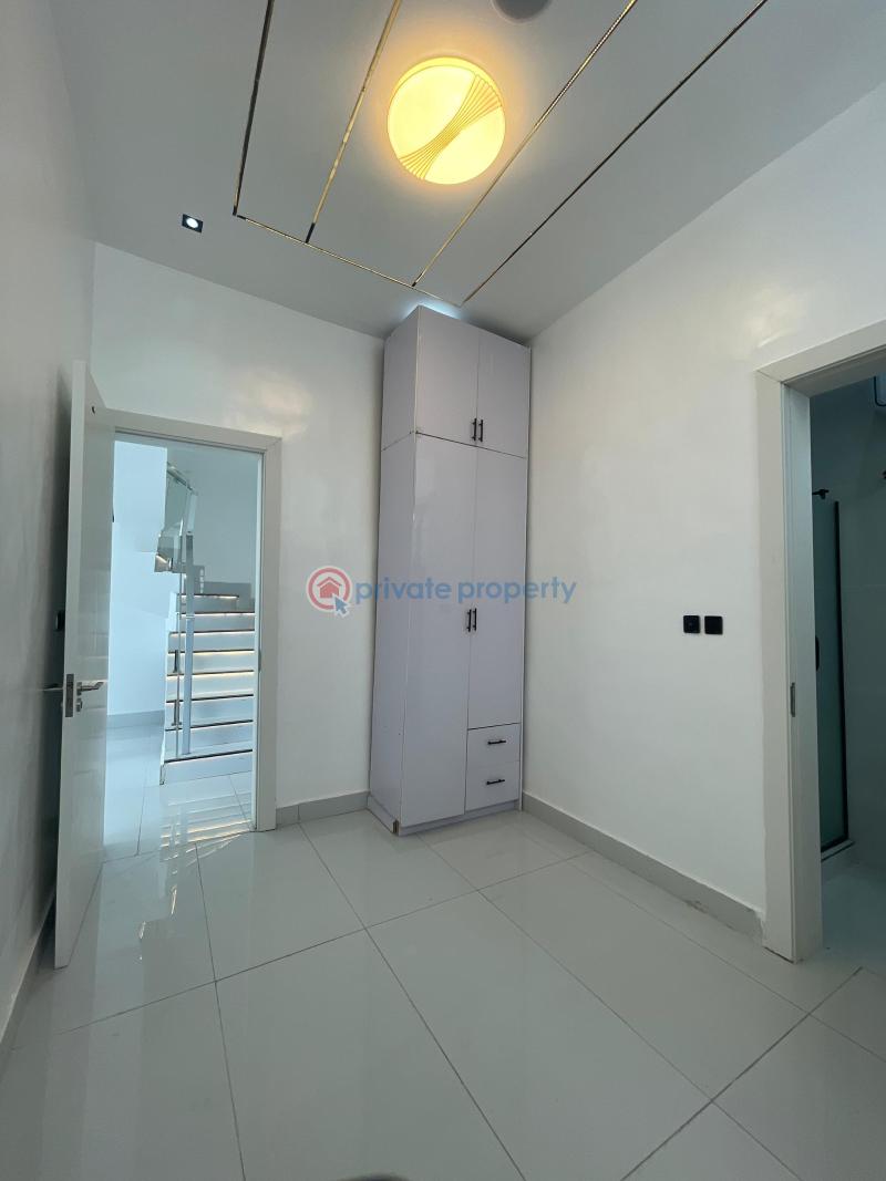 4 bedroom Semi detached Duplex For Sale Ajah Lagos - 10