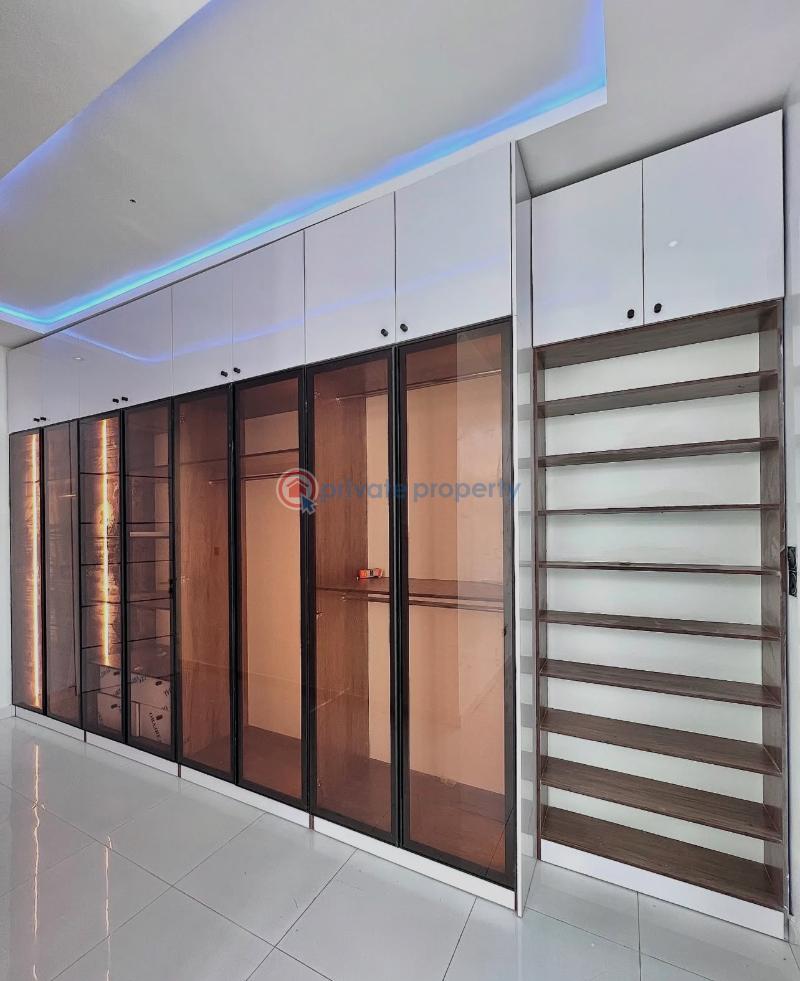 4 bedroom Semi detached Duplex For Sale Secure Estate At Ikota Lekki Ikota Lekki Lagos - 10