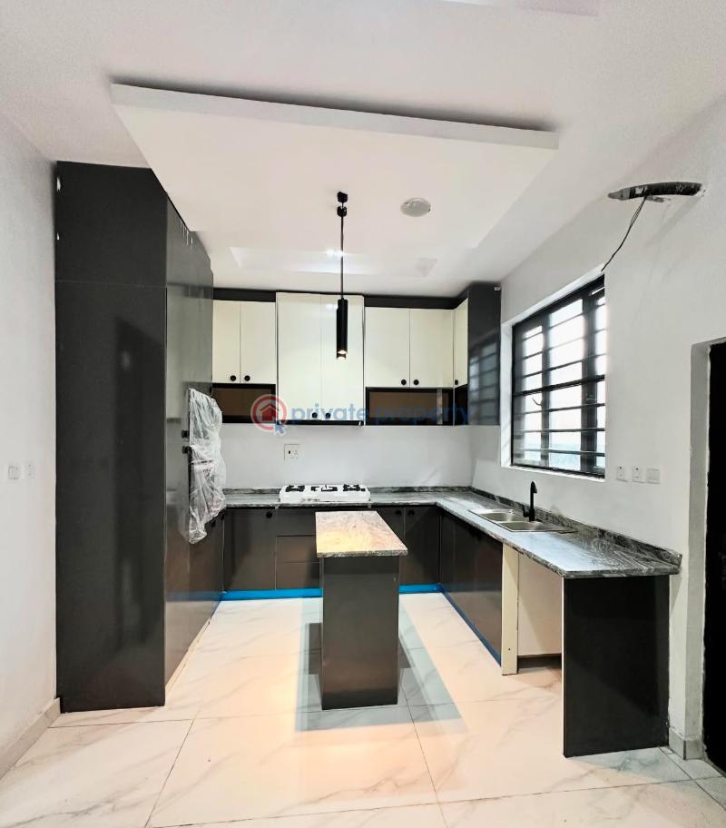 4 bedroom Detached Duplex For Sale Secure Estate At Agungi Lekki Agungi Lekki Lagos - 3
