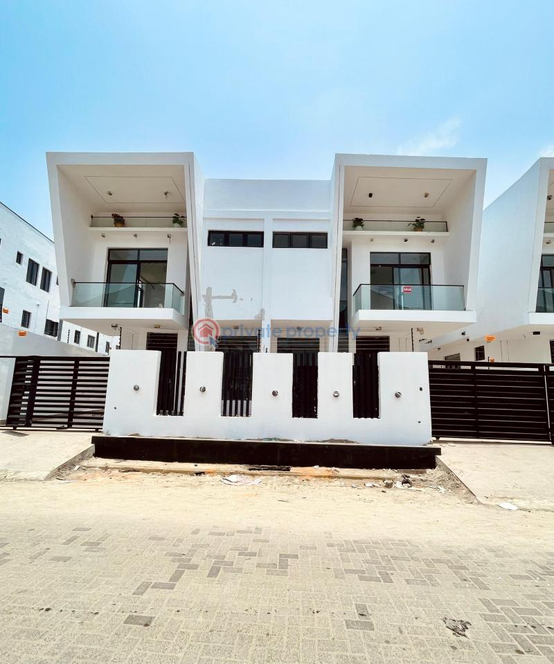 4 bedroom Semi detached Duplex For Sale Second Toll Gate Chevron Drive Lekki Lagos - 0