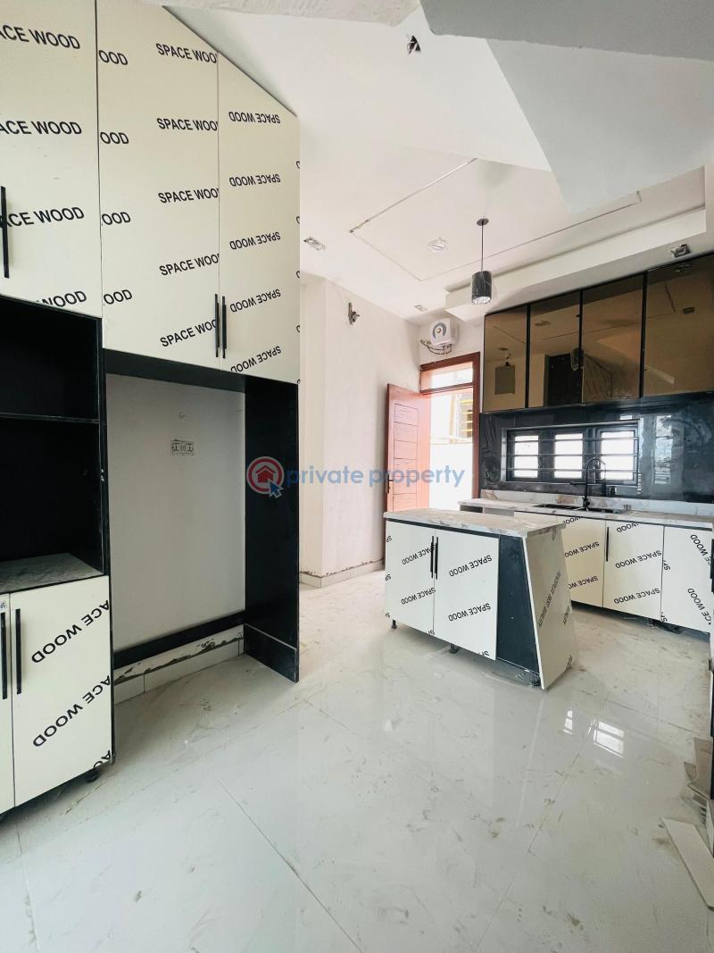 4 bedroom Semi detached Duplex For Sale 2nd Toll Gate Lekki Lagos - 4