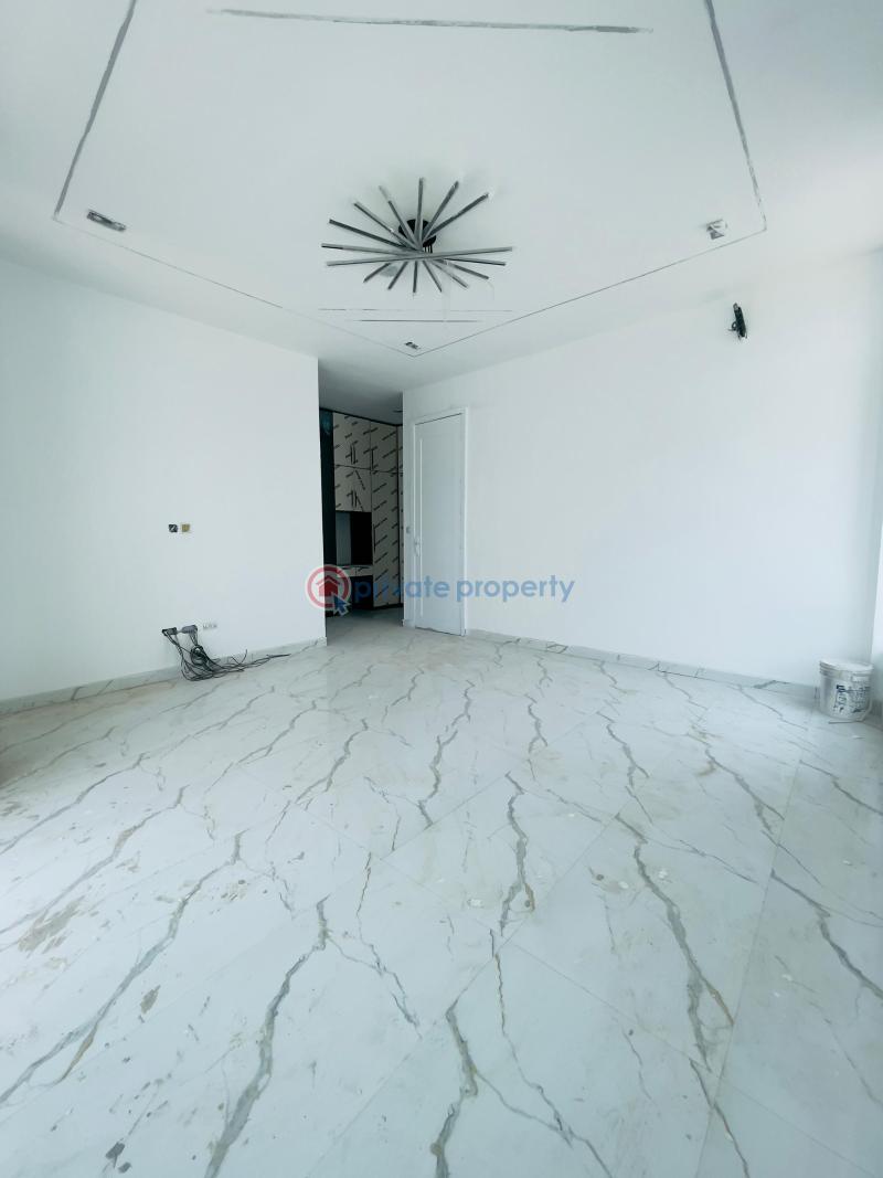 4 bedroom Semi detached Duplex For Sale Second Toll Gate Chevron Drive Lekki Lagos - 10