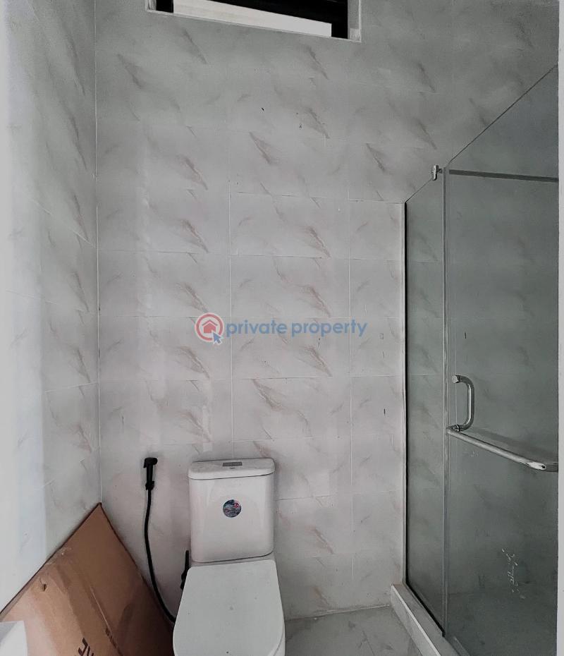 4 bedroom Semi detached Duplex For Sale Secure Estate At Chevron Lekki Along Lekki Expressway Lagos - 9