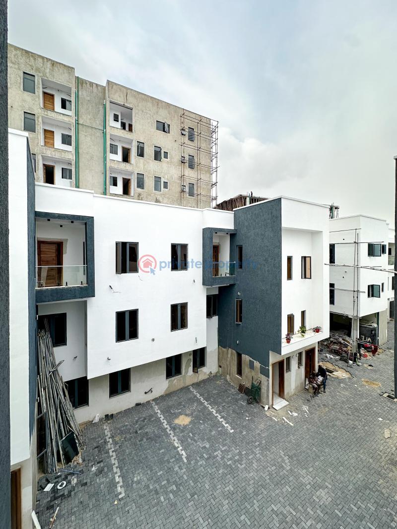 4 bedroom Semi detached Duplex For Sale Lekki Phase 1 Lagos - 1