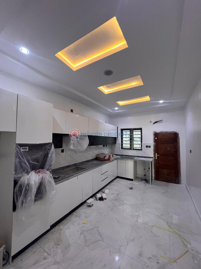 4 bedroom Semi detached Duplex For Sale Ologolo Lekki Lagos - 7