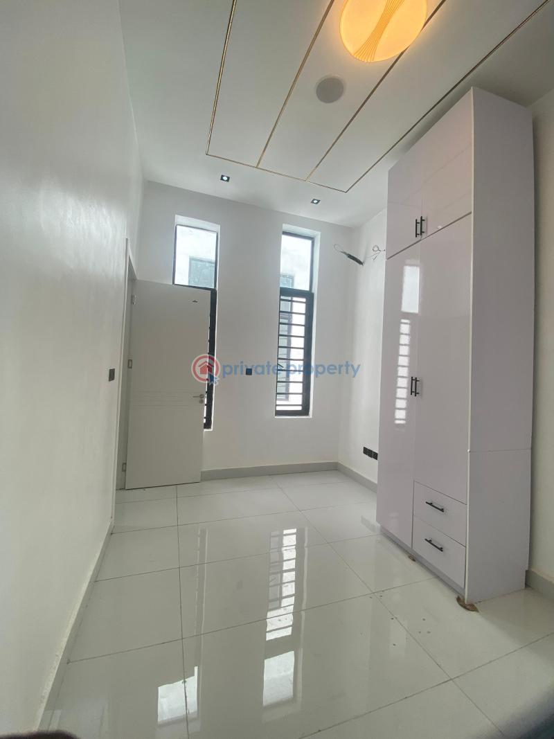 4 bedroom Semi detached Duplex For Sale Ajah Lagos - 12