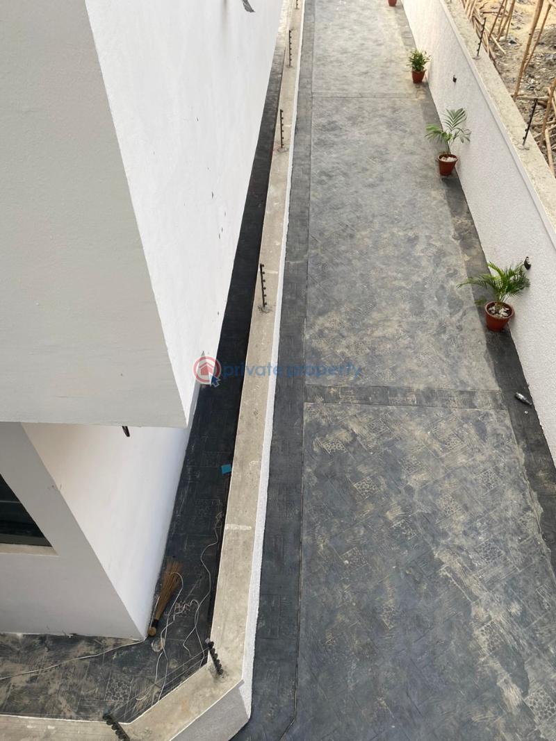 4 bedroom Semi detached Duplex For Sale In A Prestigious Estate Ikota Lekki Lagos - 19