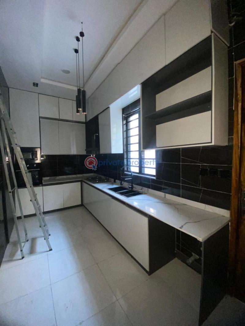 4 bedroom Semi detached Duplex For Sale In A Prestigious Estate Ikota Lekki Lagos - 6