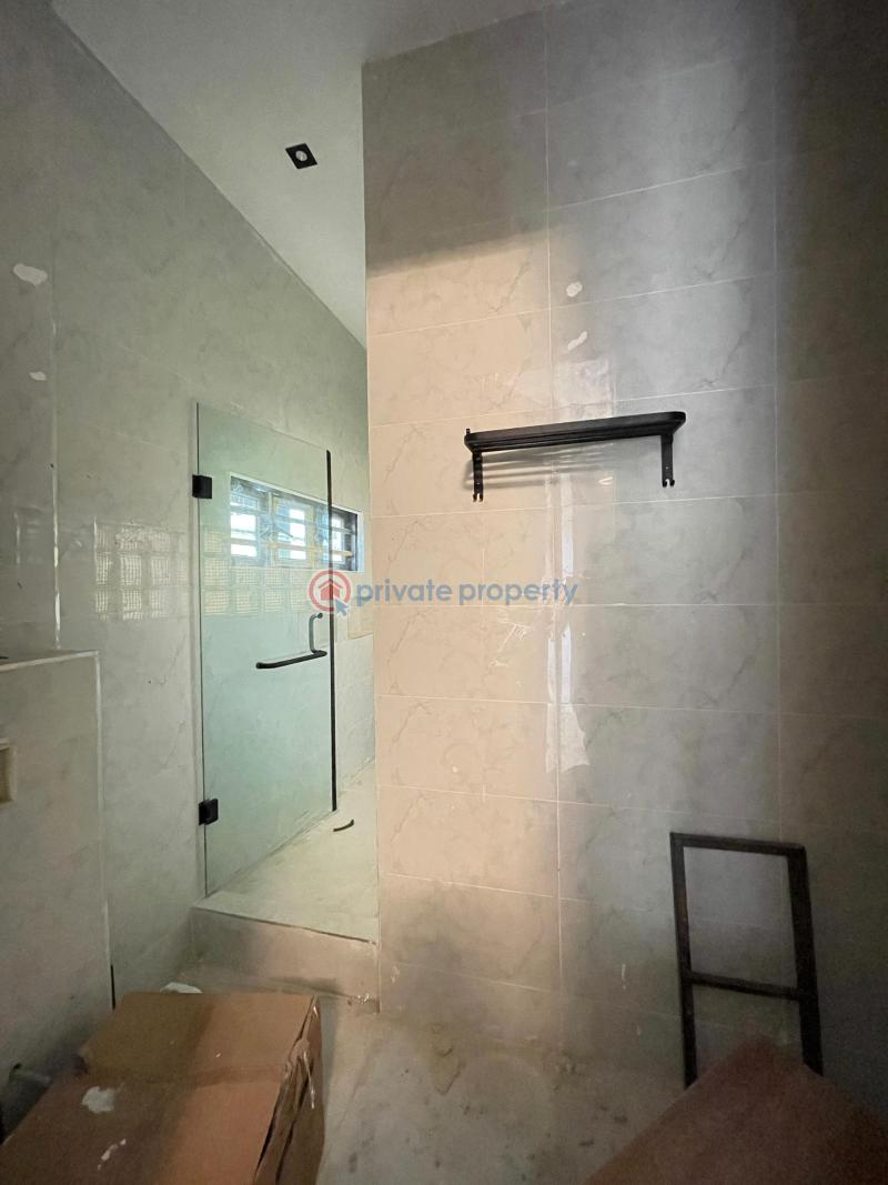Contemporary 4 bedroom semidetached on two floors - 13 4 bedroom Semi detached Duplex For Sale Chevron Drive Lekki Lagos - 13