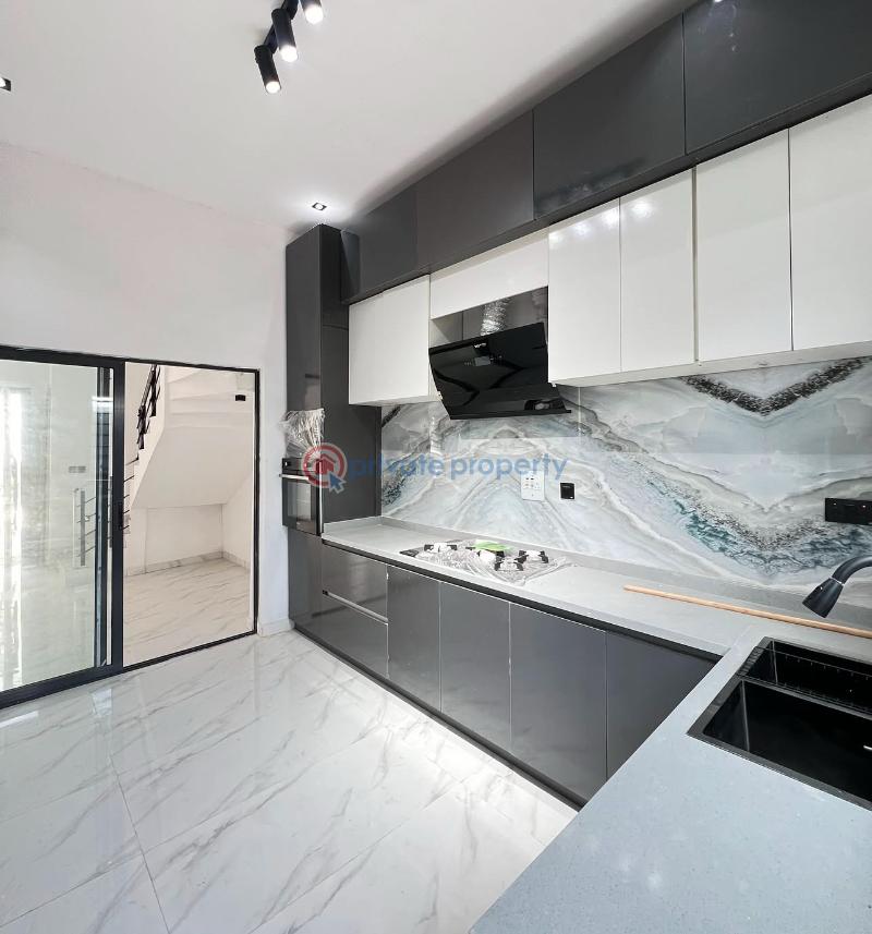 4 bedroom Terraced Duplex For Sale Secure Estate At Lekki County Homes Ikota Lekki Lagos - 4