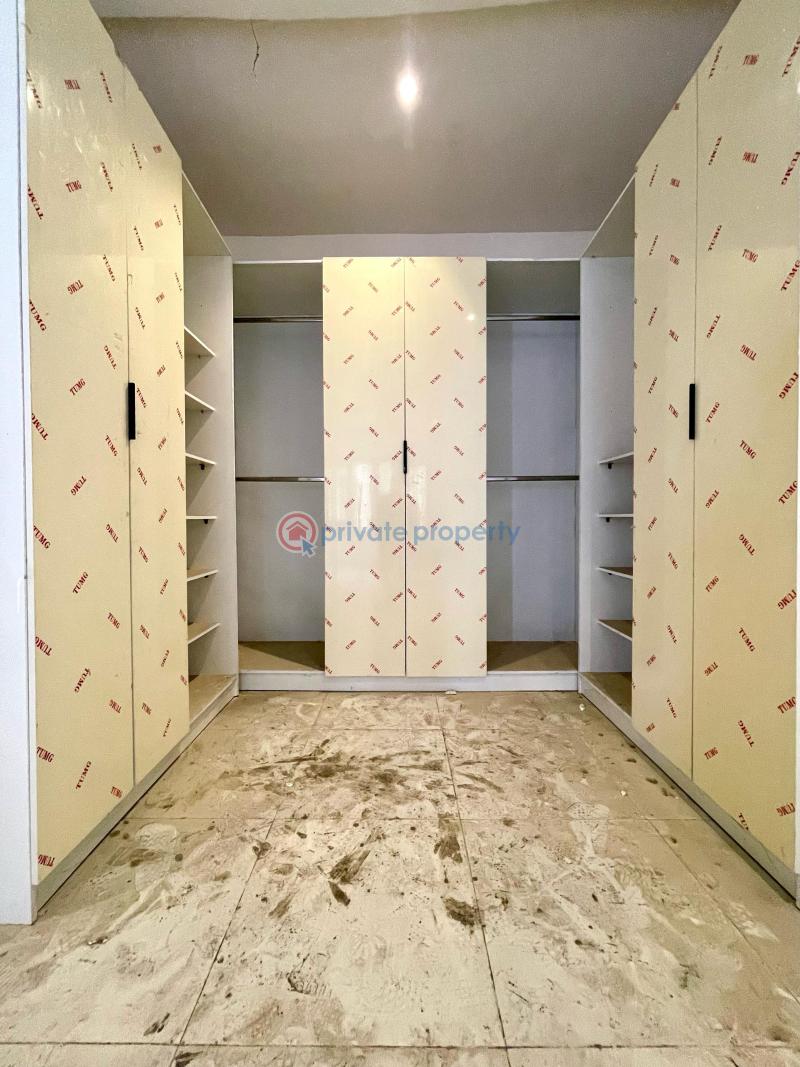 4 bedroom Terraced Duplex For Sale Osapa Lekki Lagos - 12