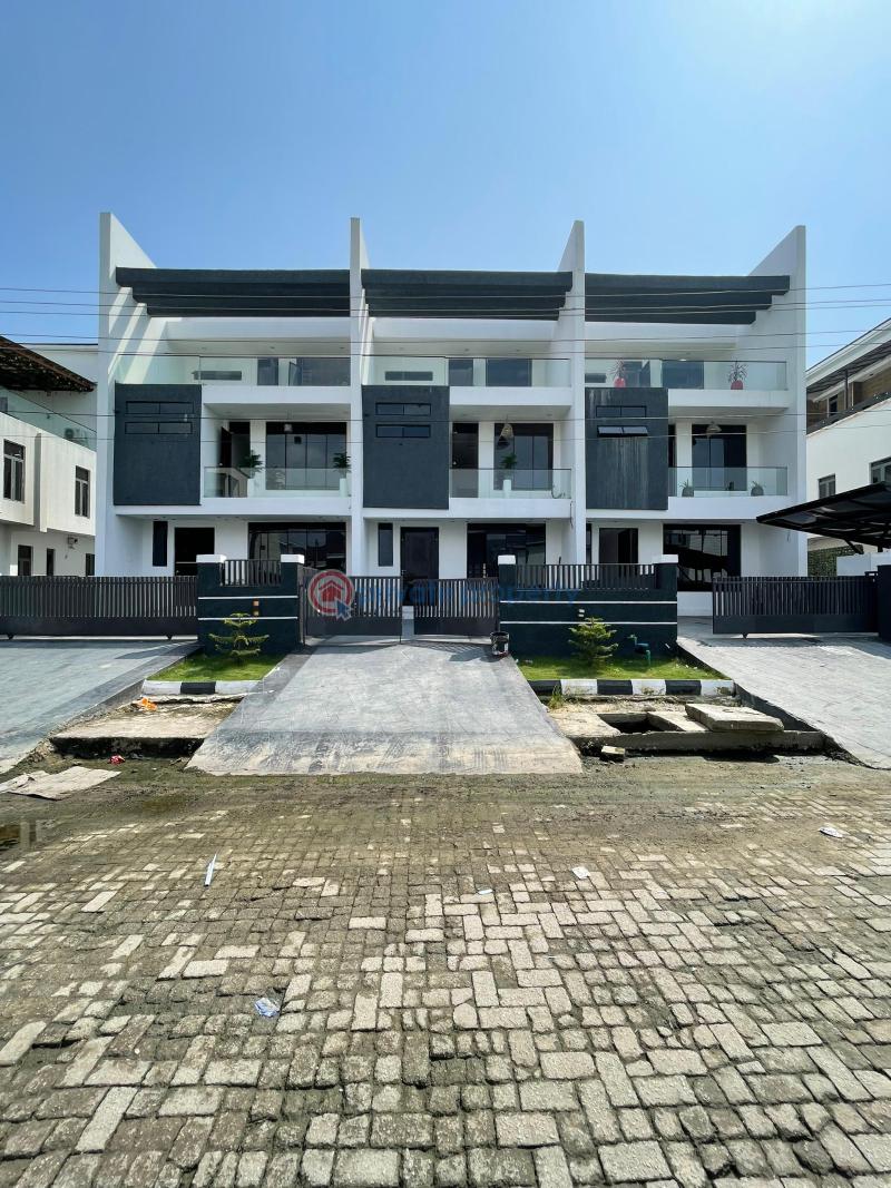 4 bedroom Terraced Duplex For Sale Oral Estate Lekki Lagos - 0