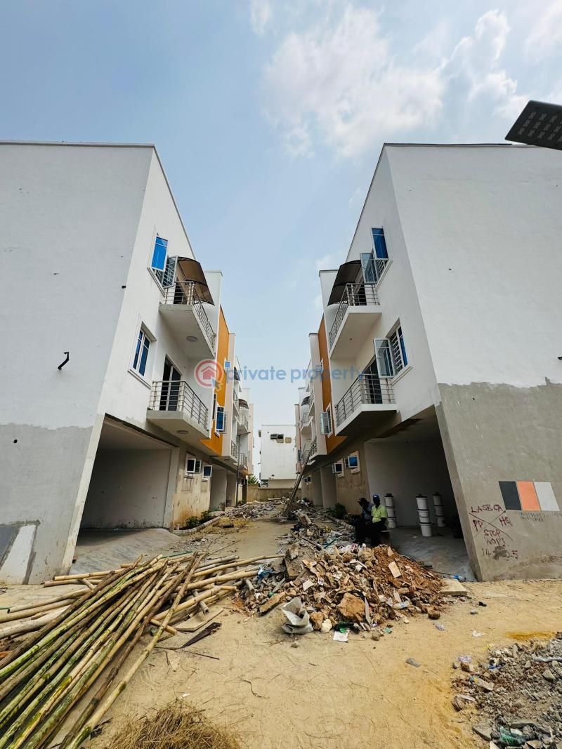 4 bedroom Terraced Duplex For Sale Ogudu GRA Lagos - 6