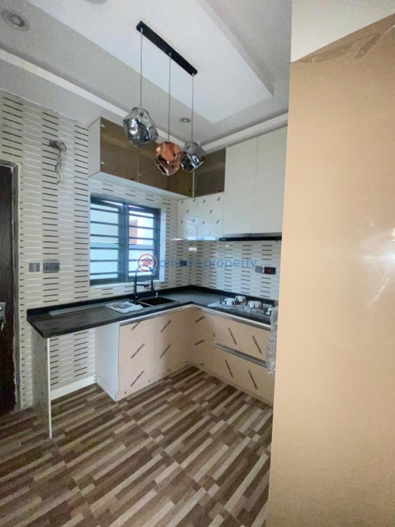 4 bedroom Terraced Duplex For Sale Chevron Drive Lekki Lagos - 8