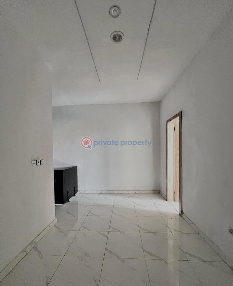 4 bedroom Terraced Duplex For Sale Ikota Lekki Lagos - 3