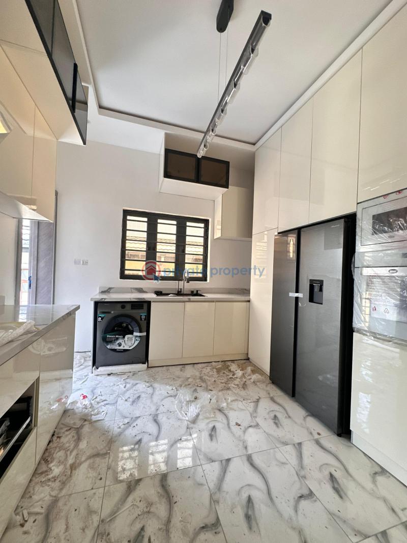 4 bedroom Semi detached Duplex For Sale Lekki Phase 1 Lagos - 11