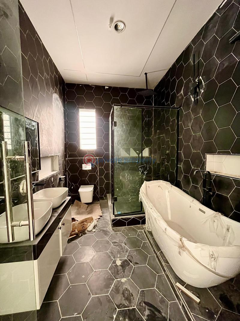 5 bedroom Detached Duplex For Sale Chevron Drive Lekki Lagos - 12