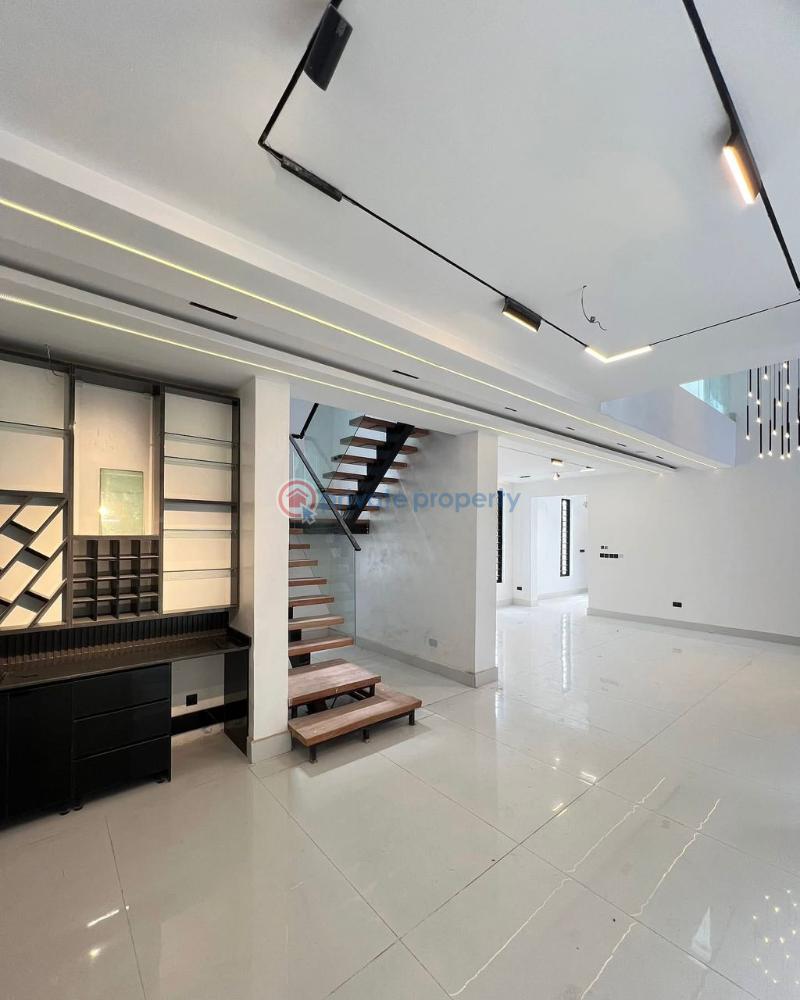 Contemporary 5 bedroom detached - 17 5 bedroom Detached Duplex For Sale Lekki Phase 1 Lagos - 17