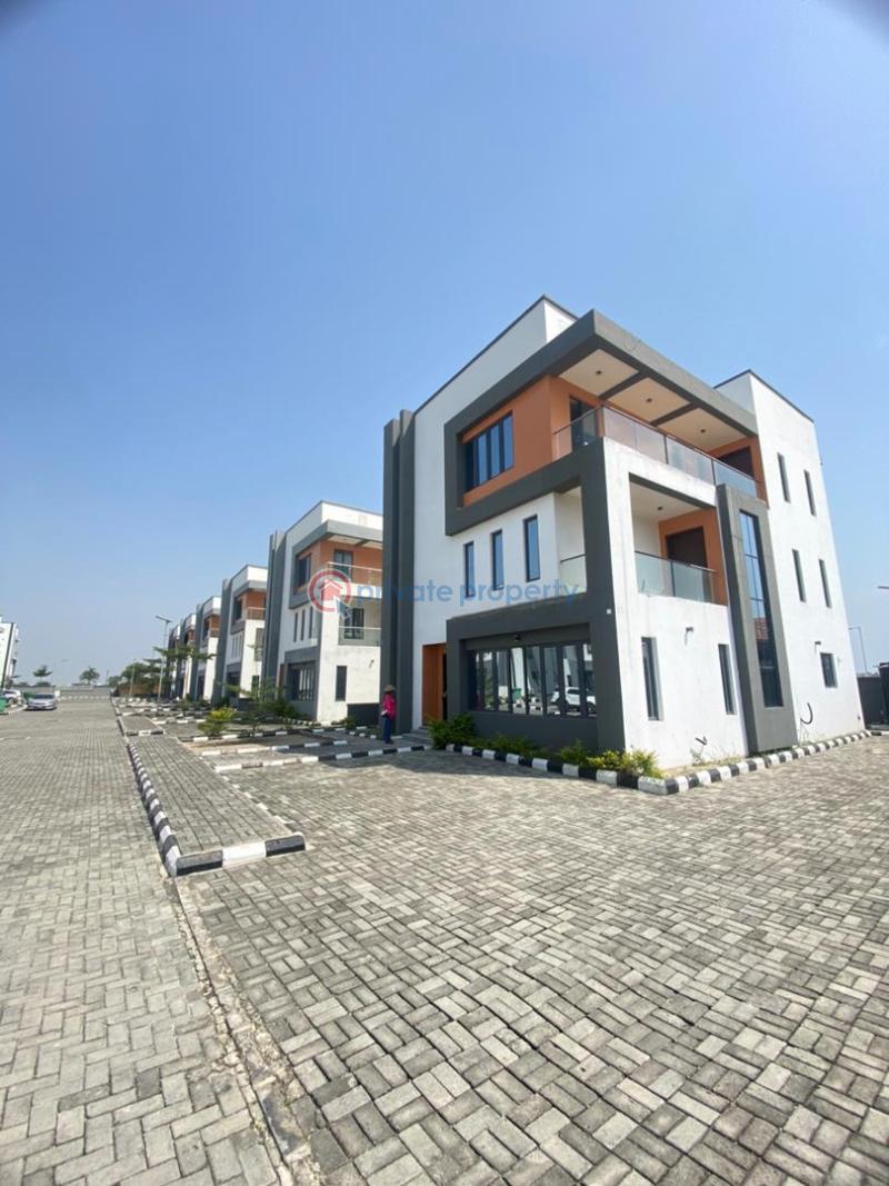 5 bedroom Detached Duplex For Sale Lekki Lagos - 17