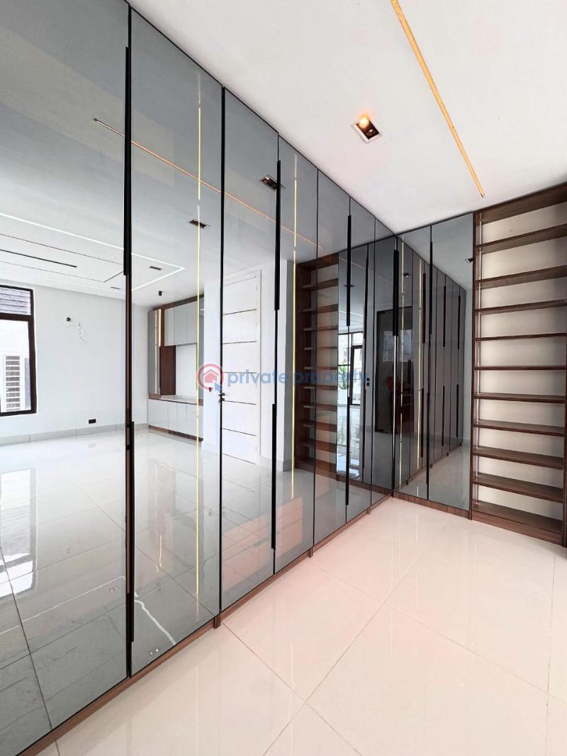 Contemporary 5 bedroom detached duplex - 16 5 bedroom Detached Duplex For Sale Chevron Drive Lekki Lagos - 16