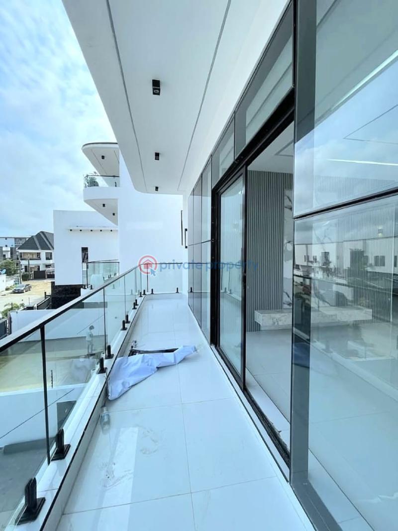 Contemporary 5 bedroom detached duplex - 12 5 bedroom Detached Duplex For Sale Chevron Drive Lekki Lagos - 12
