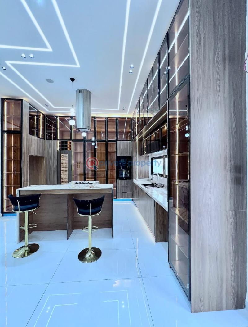 5 bedroom Detached Duplex For Sale Ikota Lekki Lagos - 12