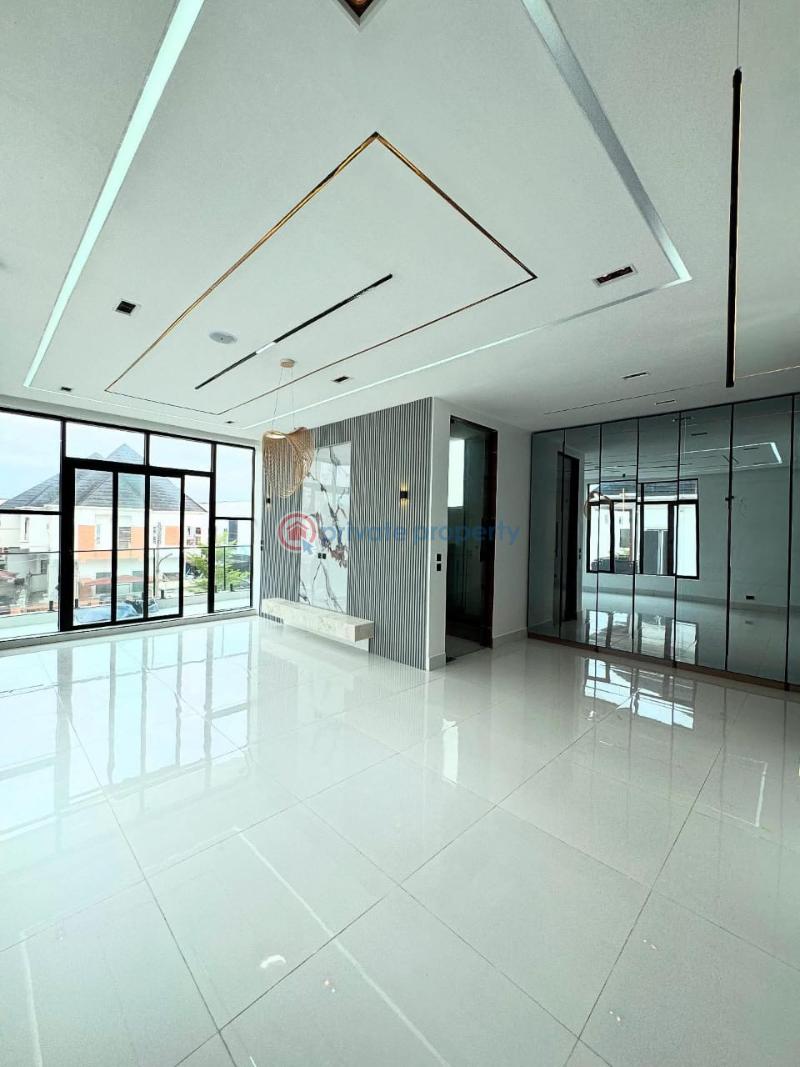 Contemporary 5 bedroom detached duplex - 18 5 bedroom Detached Duplex For Sale Chevron Drive Lekki Lagos - 18