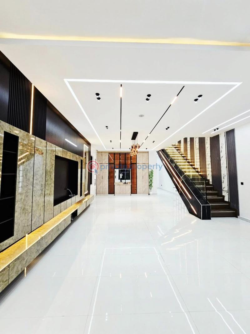 5 bedroom Detached Duplex For Sale Ikota Lekki Lagos - 4