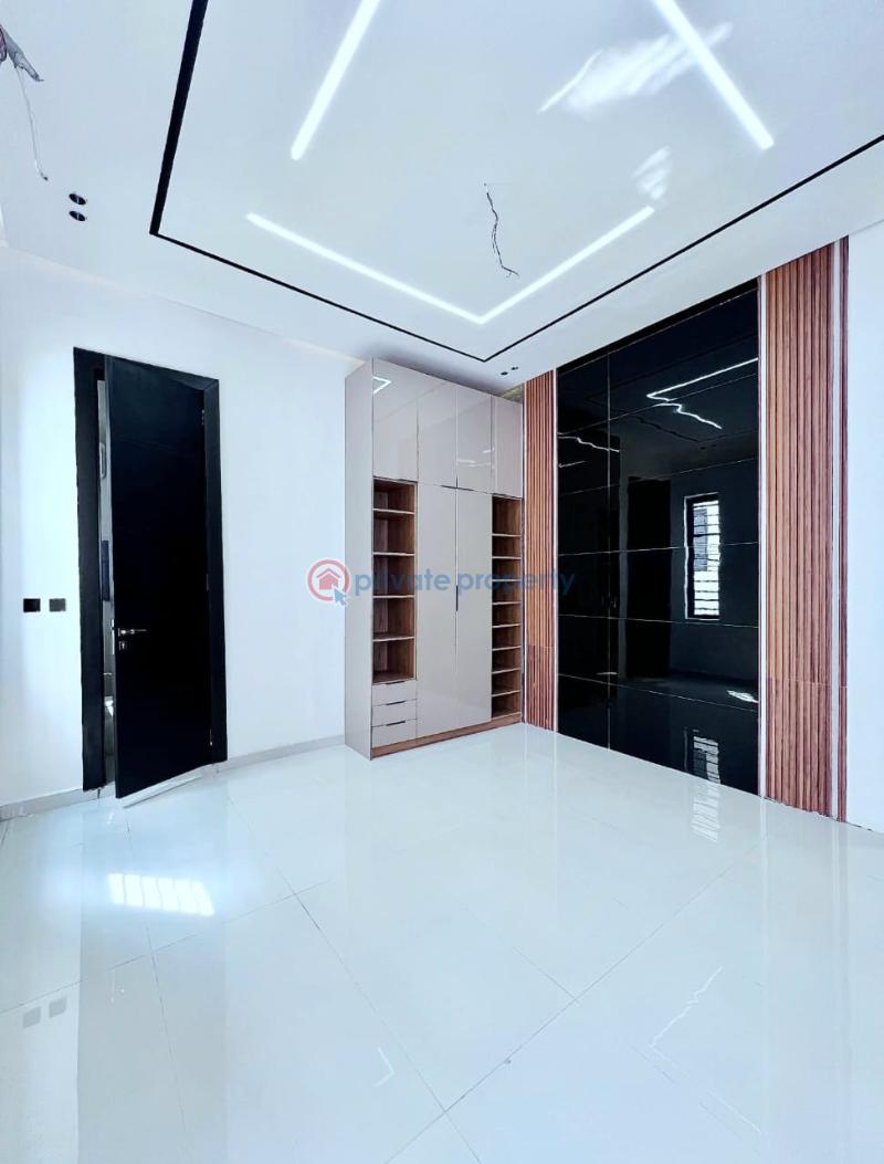 5 bedroom Detached Duplex For Sale Ikota Lekki Lagos - 17