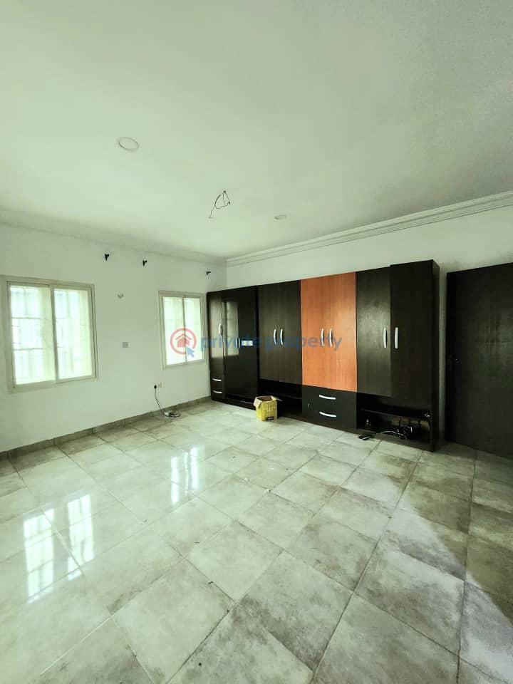 Well maintained e bedroom duplex - 11 3 bedroom Terraced Duplex For Rent Osapa London Lekki Lagos - 11