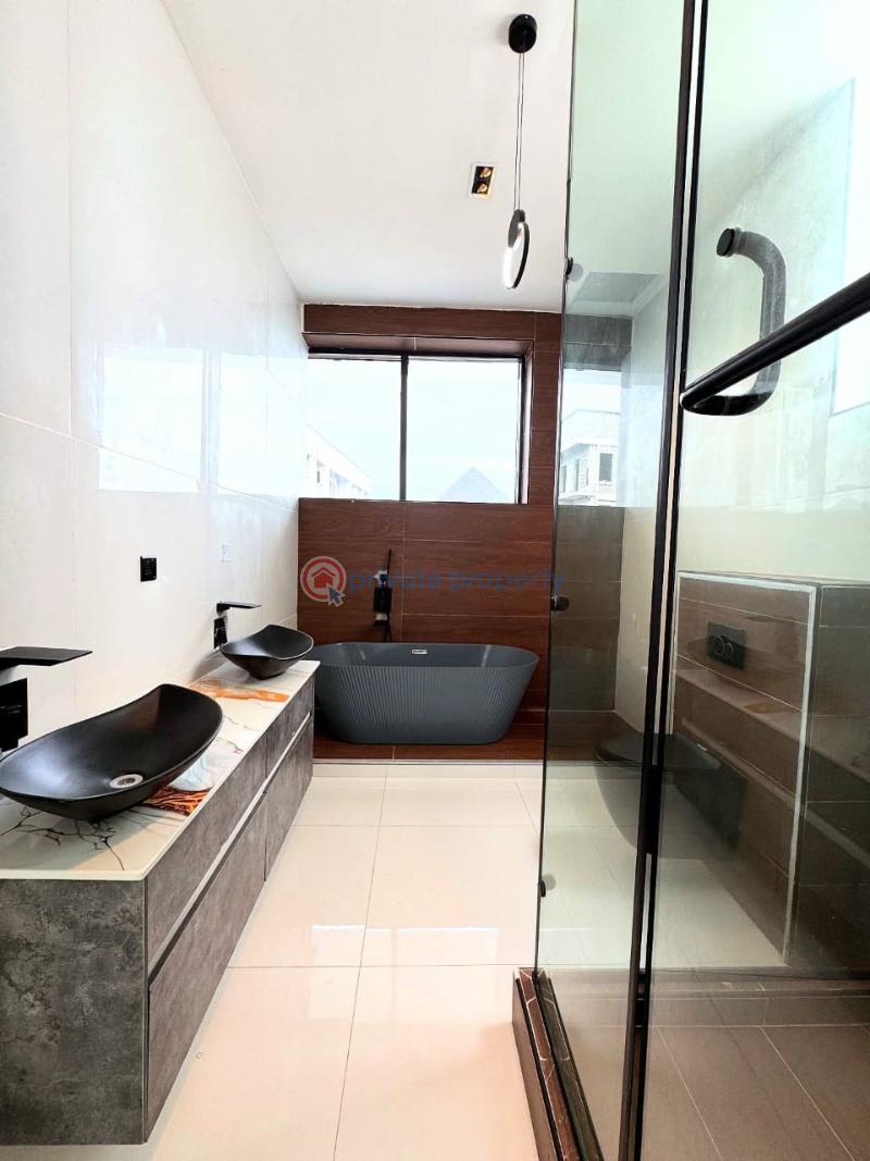 Contemporary 5 bedroom detached duplex - 17 5 bedroom Detached Duplex For Sale Chevron Drive Lekki Lagos - 17