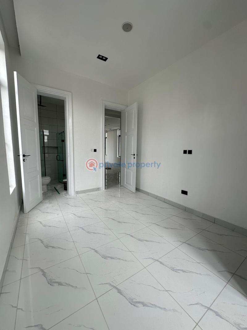 Contemporary 5 bedroom detached duplex  for sale - 11 5 bedroom Detached Duplex For Sale Chevron Lekki Lekki Lagos - 11