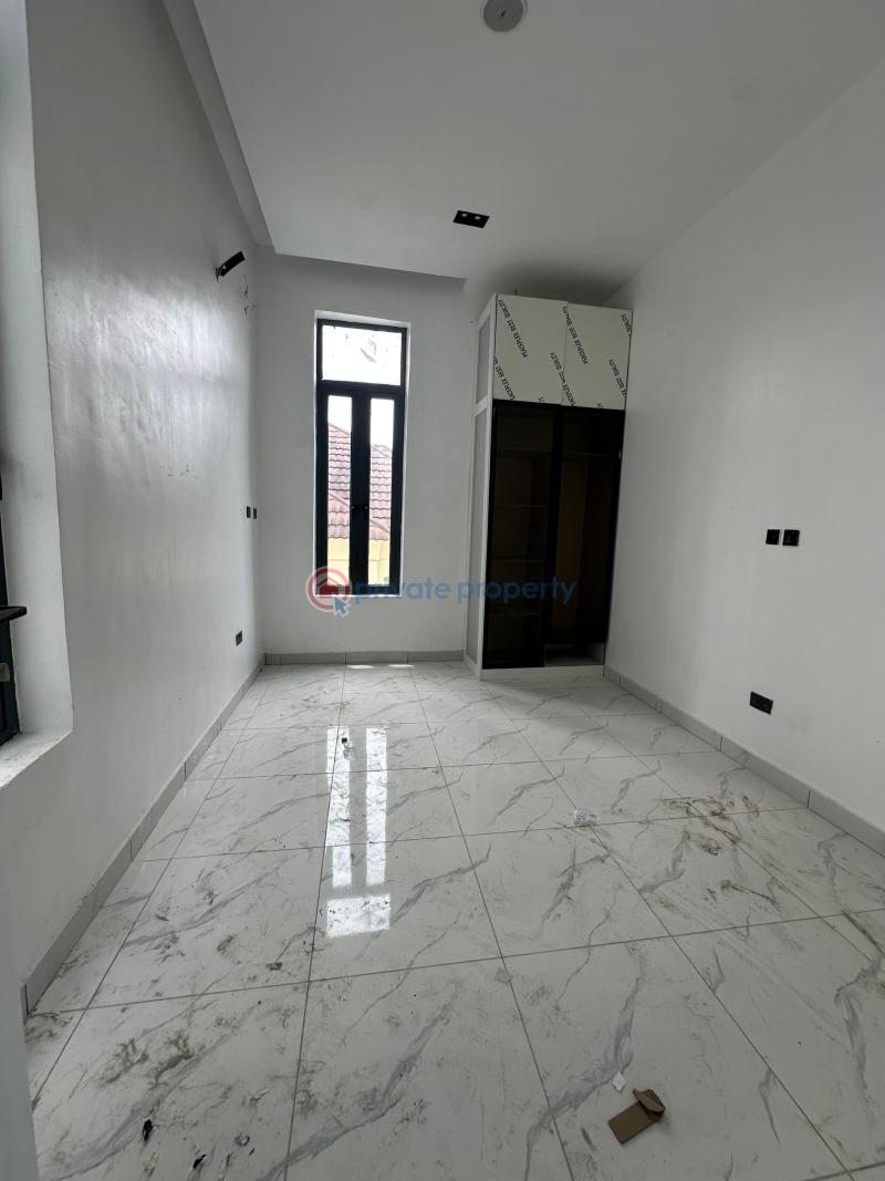 Contemporary 5 bedroom detached duplex  for sale - 31 5 bedroom Detached Duplex For Sale Chevron Lekki Lekki Lagos - 31