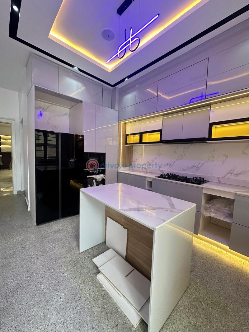 Contemporary 5 bedroom detached duplex  for sale - 16 5 bedroom Detached Duplex For Sale Chevron Lekki Lekki Lagos - 16