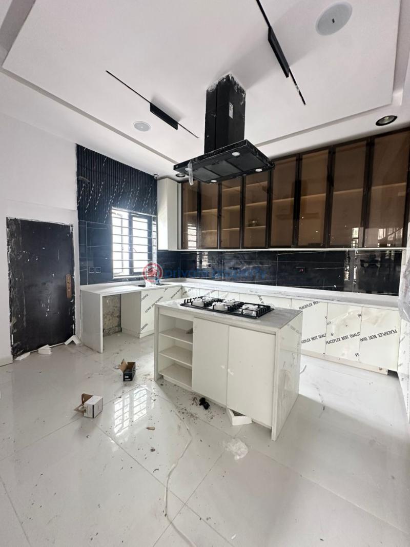 Contemporary 5 bedroom detached duplex  for sale - 16 5 bedroom Detached Duplex For Sale With Pool Corner Piece Orchid Lekki Lekki Lagos - 16