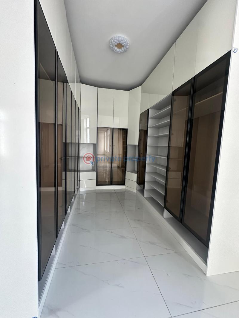 Contemporary 5 bedroom detached duplex  for sale - 14 5 bedroom Detached Duplex For Sale Chevron Lekki Lekki Lagos - 14