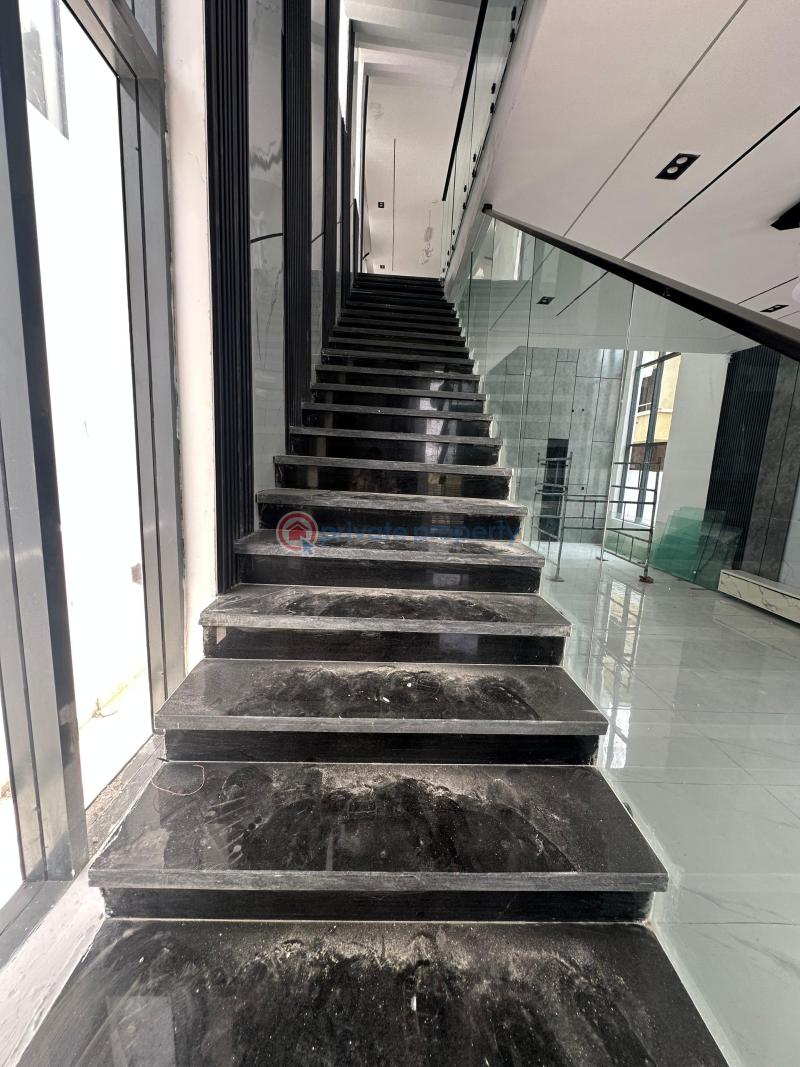 Contemporary 5 bedroom detached duplex  for sale - 35 5 bedroom Detached Duplex For Sale Chevron Lekki Lekki Lagos - 35