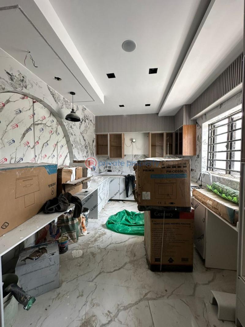 5 bedroom Detached Duplex For Sale Lekki Phase 1 Lagos - 17