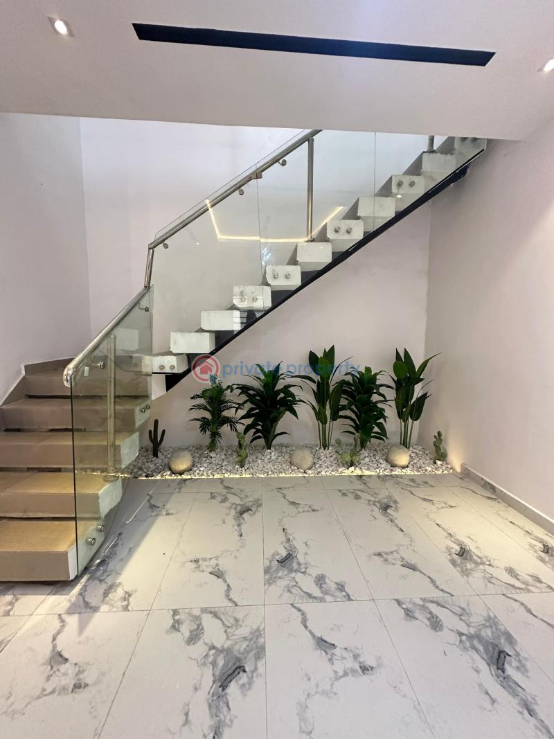 Contemporary 5 bedroom detached duplex  for sale - 11 5 bedroom Detached Duplex For Sale Chevron Lekki Lekki Lagos - 11