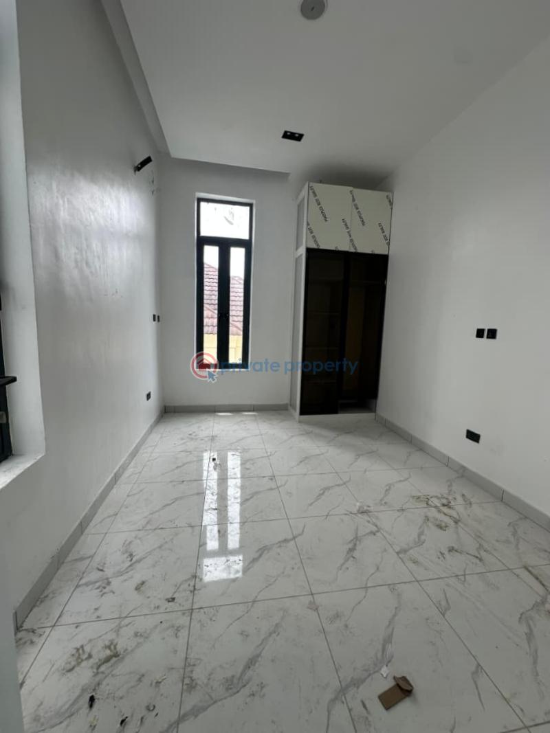 Contemporary 5 bedroom detached duplex  for sale - 7 5 bedroom Detached Duplex For Sale Chevron Lekki Lekki Lagos - 7