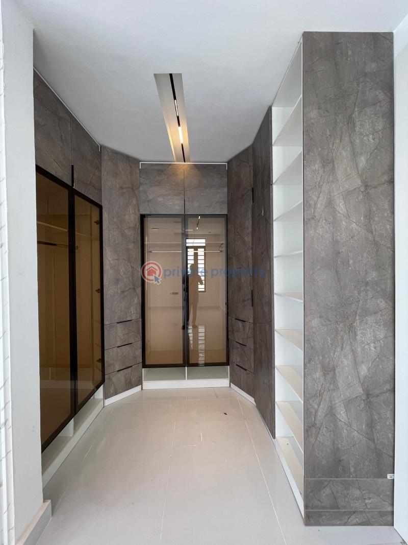 5 bedroom Detached Duplex For Sale Lekki Phase 1 Lagos - 2